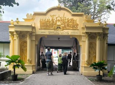 Yogyakarta Berduka: Istana Tutup & Gamelan Hening Kenang Raja Surakarta