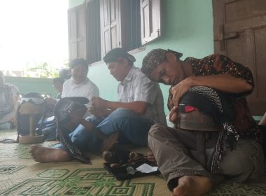 Klinting & Blangkon Sleman: Tetap Berjaya di Era Modern, Bagaimana Caranya?