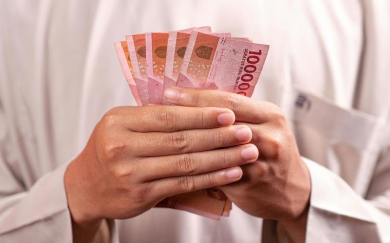 Daftar Bansos yang Cair Oktober 2025: Siapa Saja yang Berhak Menerima?