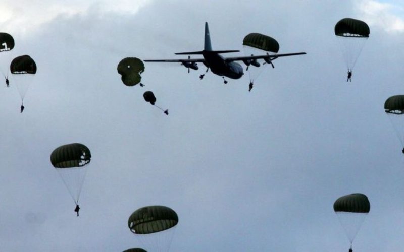 Kronologi Tragis: Insiden Terjun Payung HUT TNI ke-80 yang Merenggut Nyawa Prajurit Terbaik